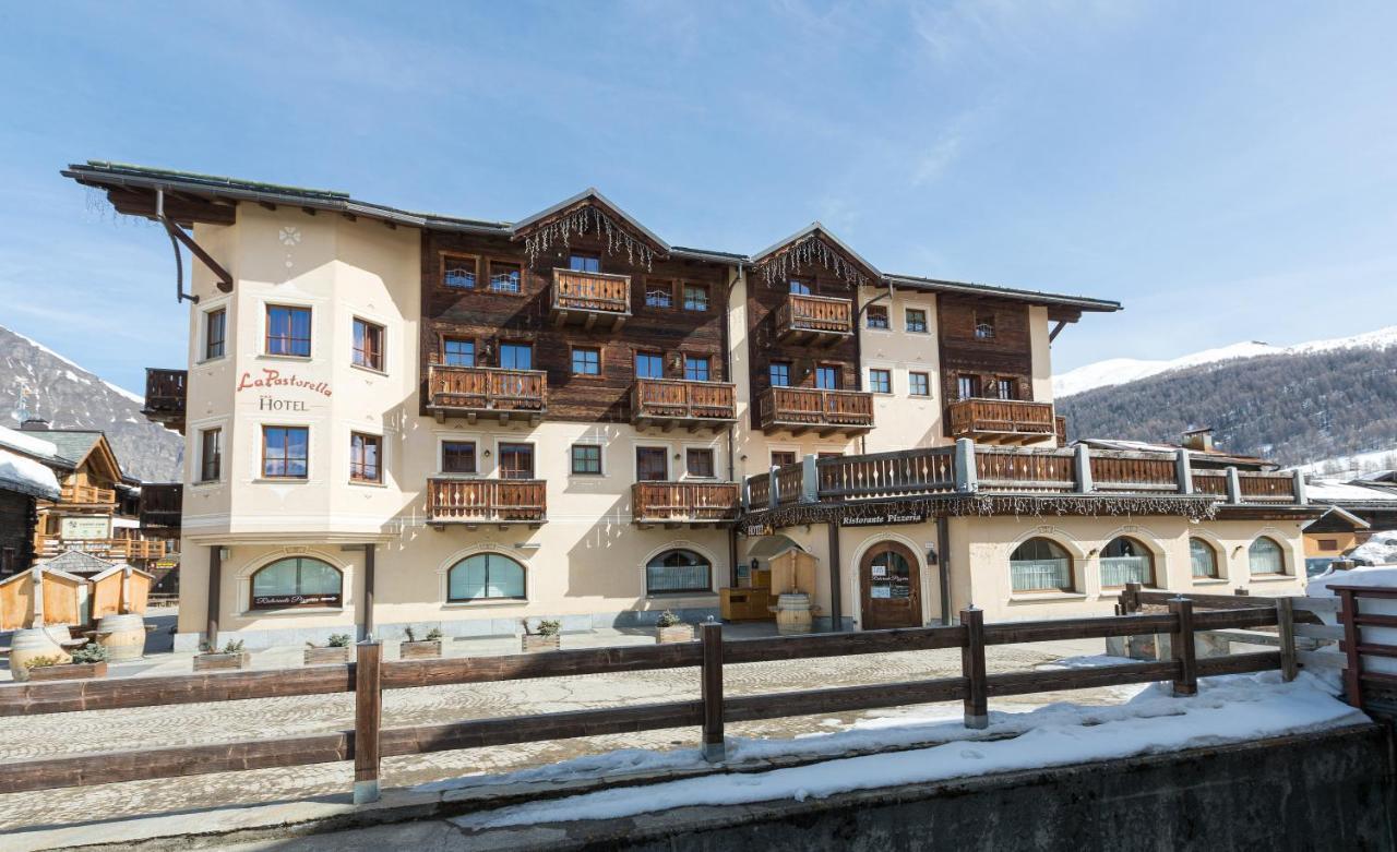 Hotel La Pastorella Livigno Exterior foto